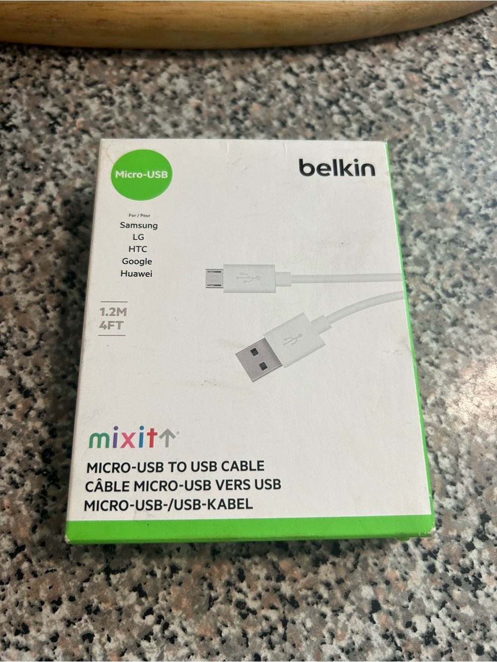 belkin white Micro-USB to USB Cable (Mixit Series)